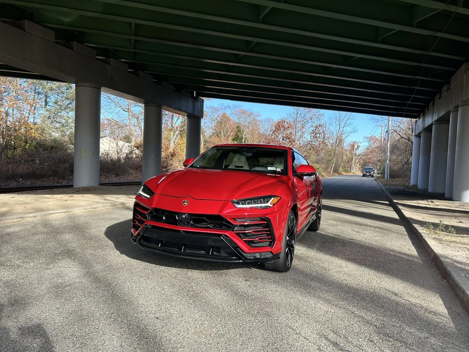 2021 Lamborghini Urus - Image 24 of 31