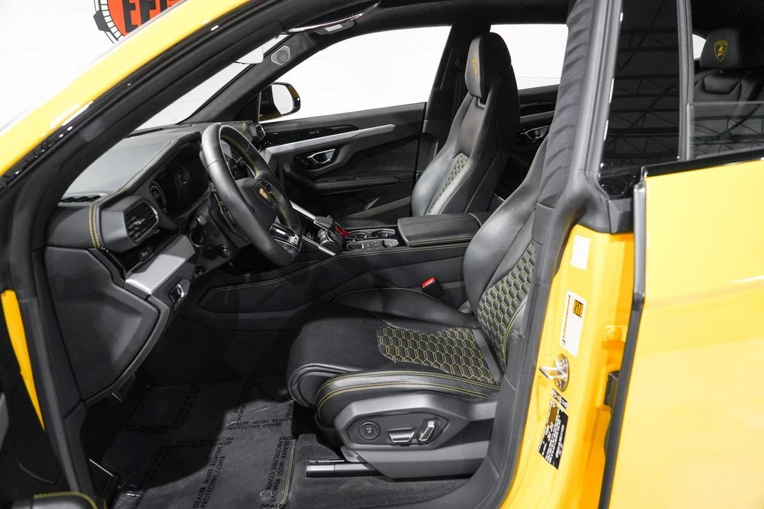 2021 Lamborghini Urus - Image 8 of 21