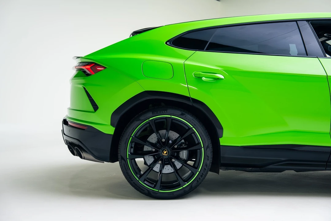 2021 Lamborghini Urus - Image 21 of 21