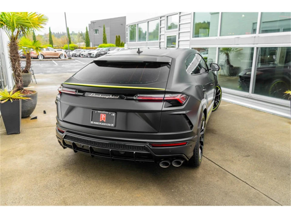 2021 Lamborghini Urus - Image 6 of 12