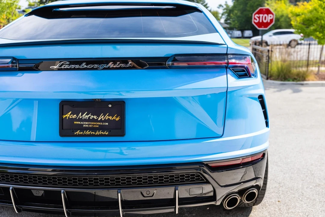 2021 Lamborghini Urus - Image 18 of 21