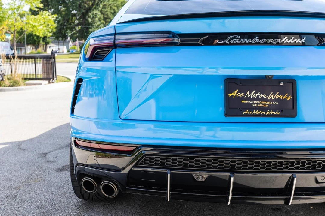 2021 Lamborghini Urus - Image 17 of 21