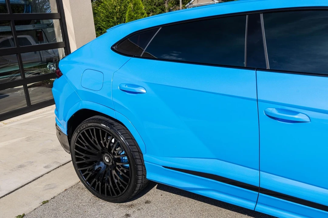 2021 Lamborghini Urus - Image 21 of 21