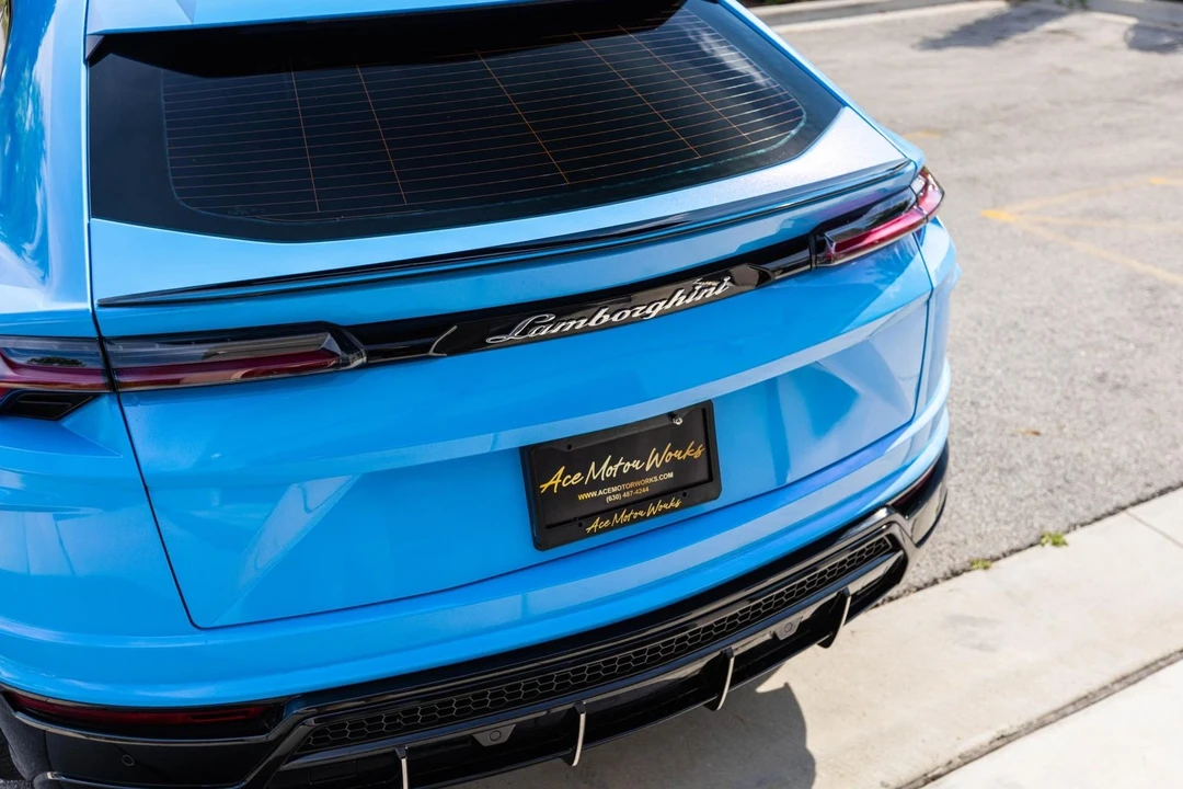2021 Lamborghini Urus - Image 16 of 21