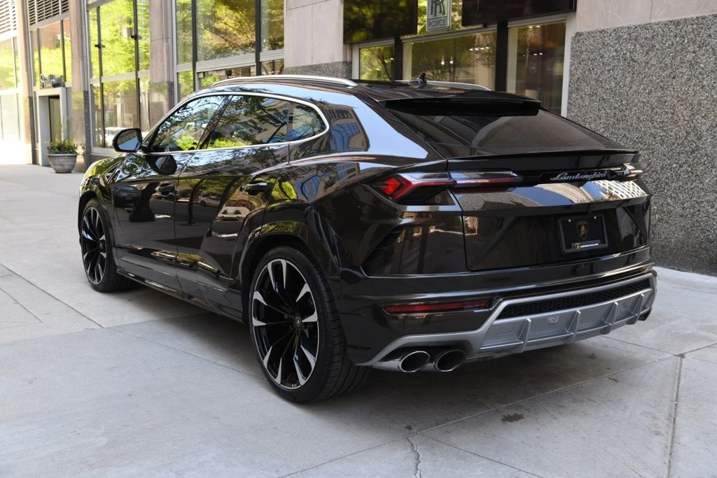 2021 Lamborghini Urus - Image 6 of 12