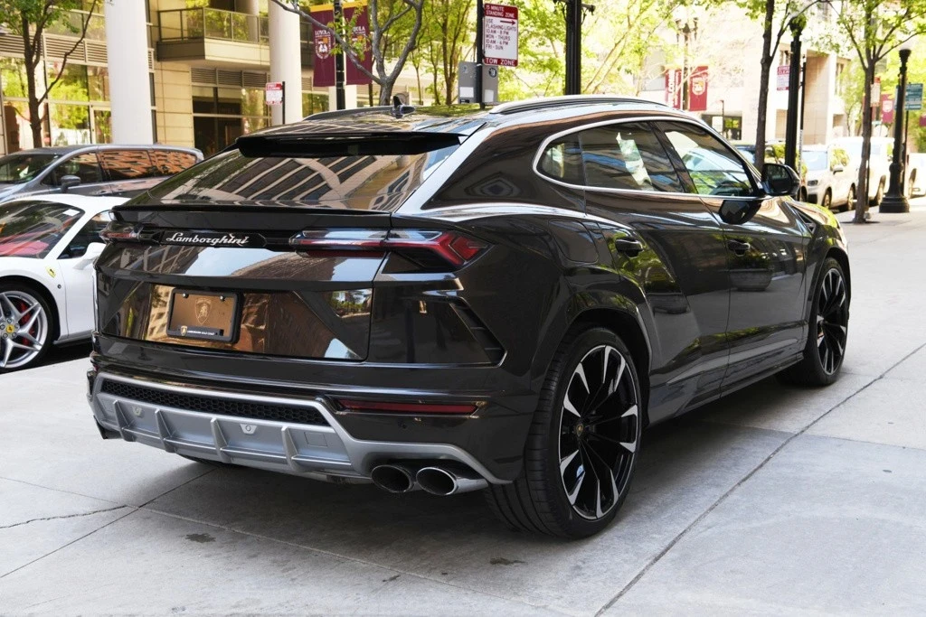 2021 Lamborghini Urus - Image 4 of 12