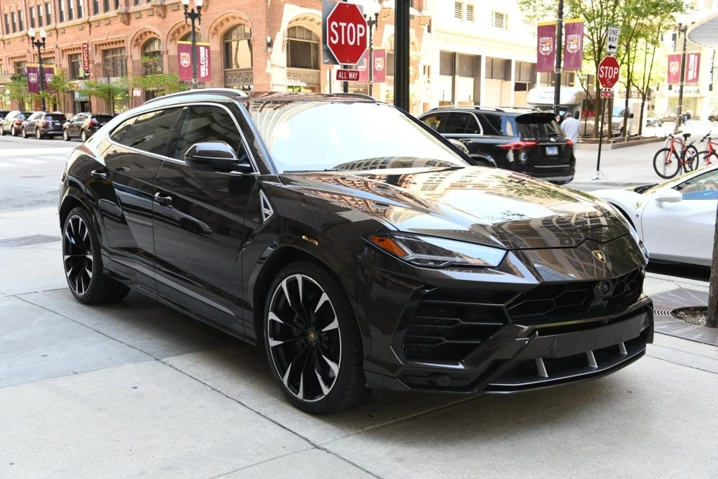 2021 Lamborghini Urus - Image 3 of 12