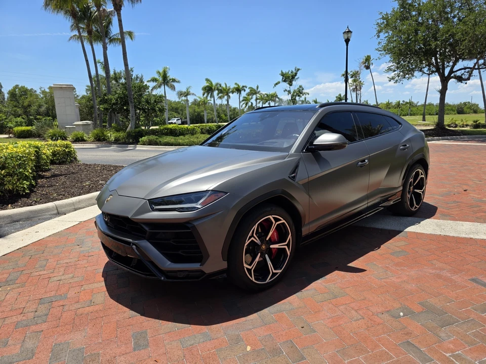 2021 Lamborghini Urus - Image 3 of 17