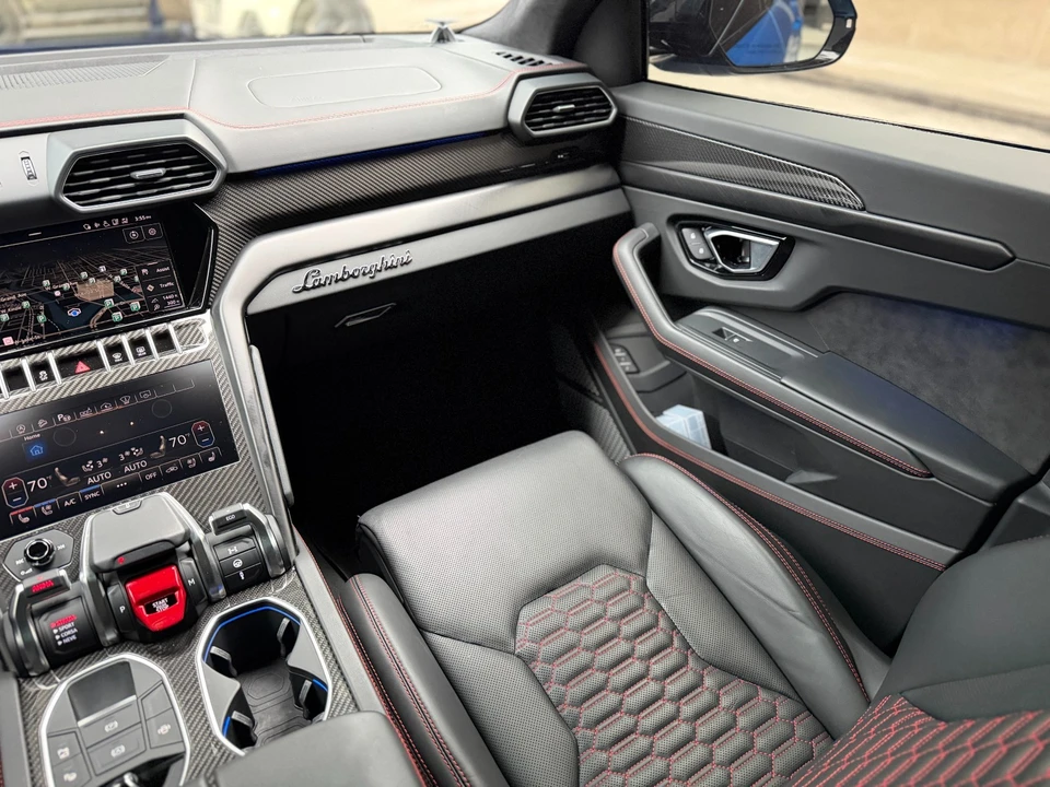 2021 Lamborghini Urus - Image 14 of 21