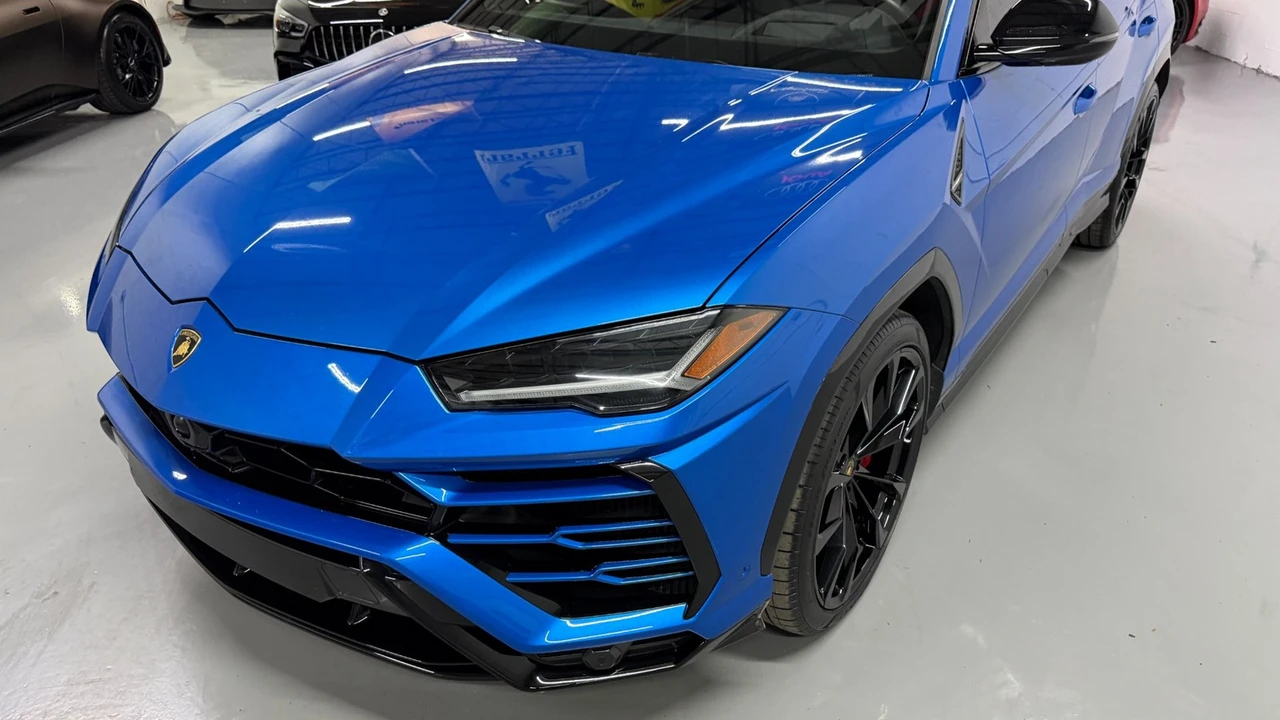 2021 Lamborghini Urus - Image 27 of 31