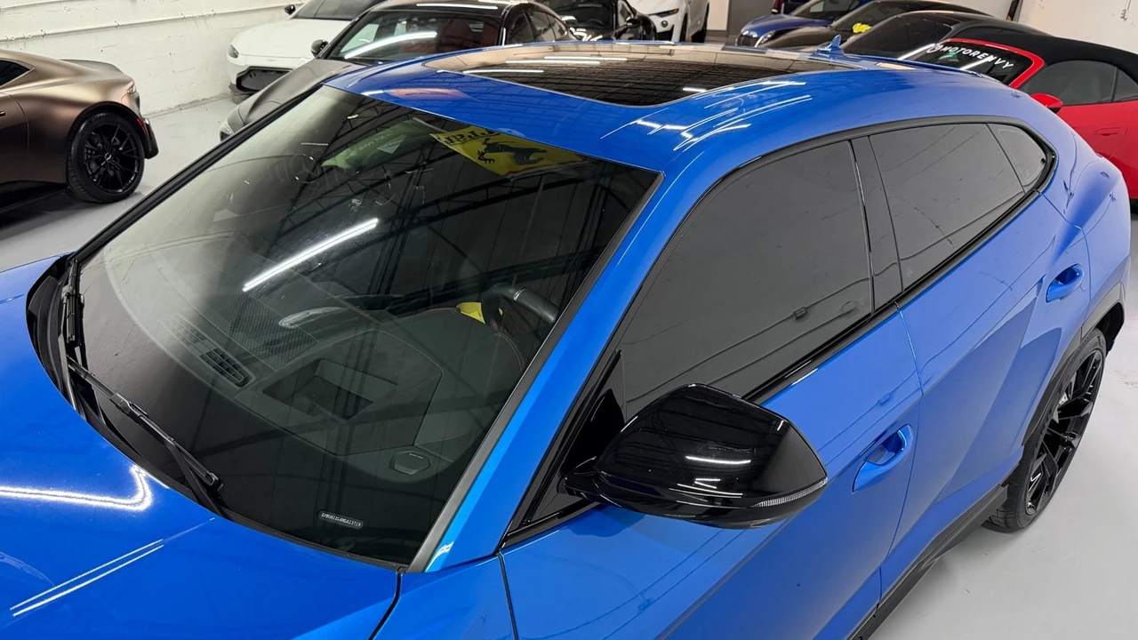 2021 Lamborghini Urus - Image 25 of 31