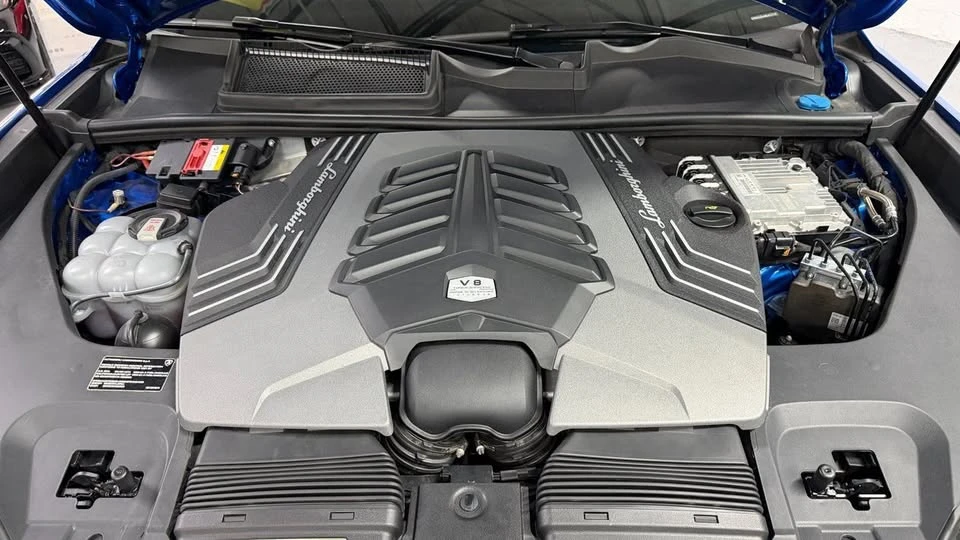2021 Lamborghini Urus - Image 20 of 20
