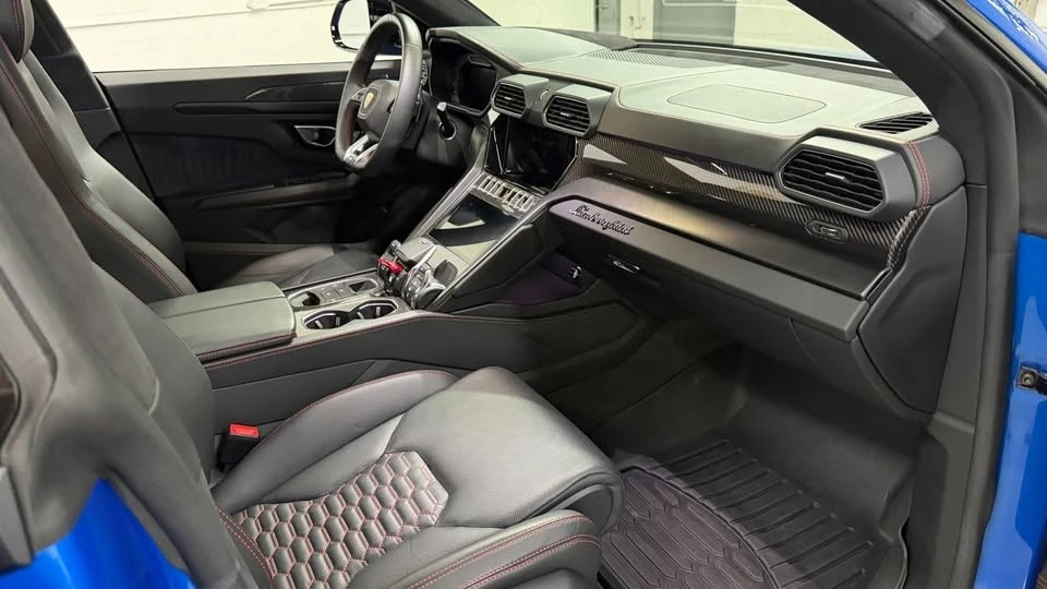2021 Lamborghini Urus - Image 12 of 20