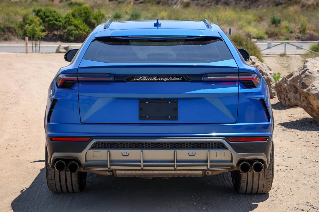 2021 Lamborghini Urus - Image 12 of 31