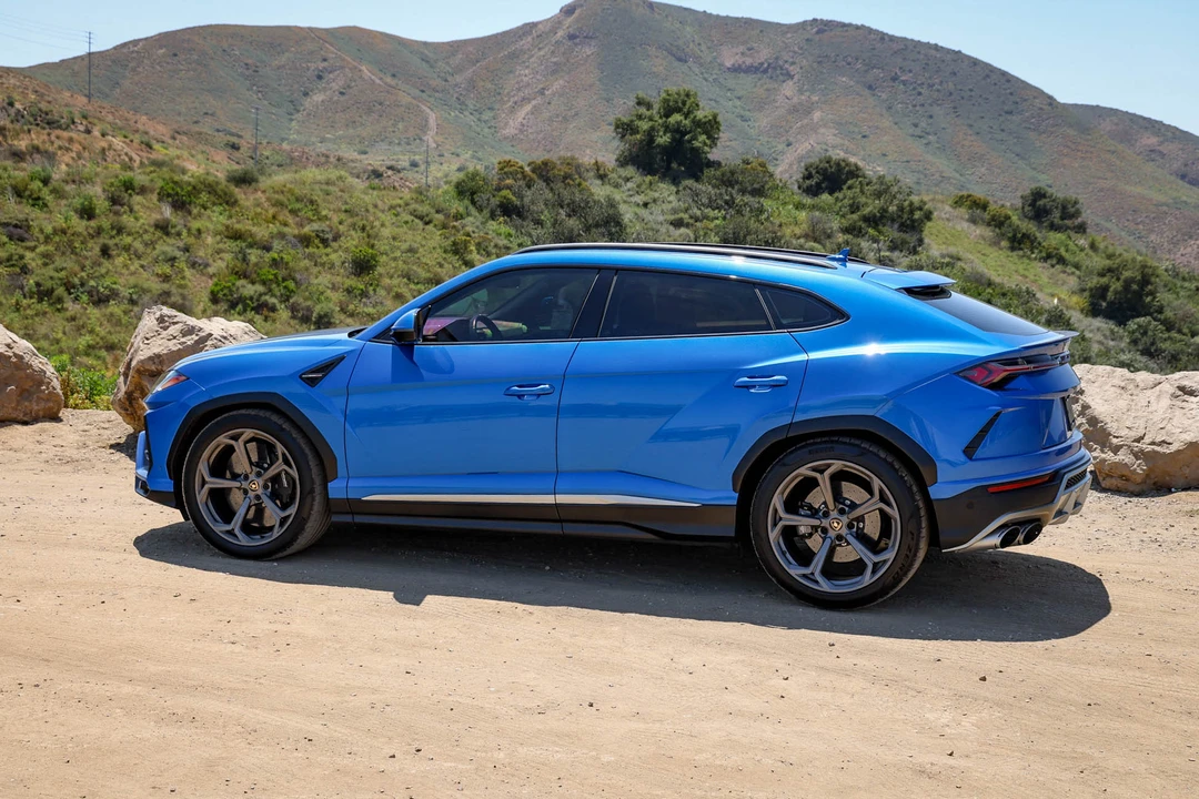 2021 Lamborghini Urus - Image 16 of 31