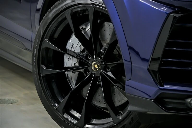 2021 Lamborghini Urus - Image 4 of 21