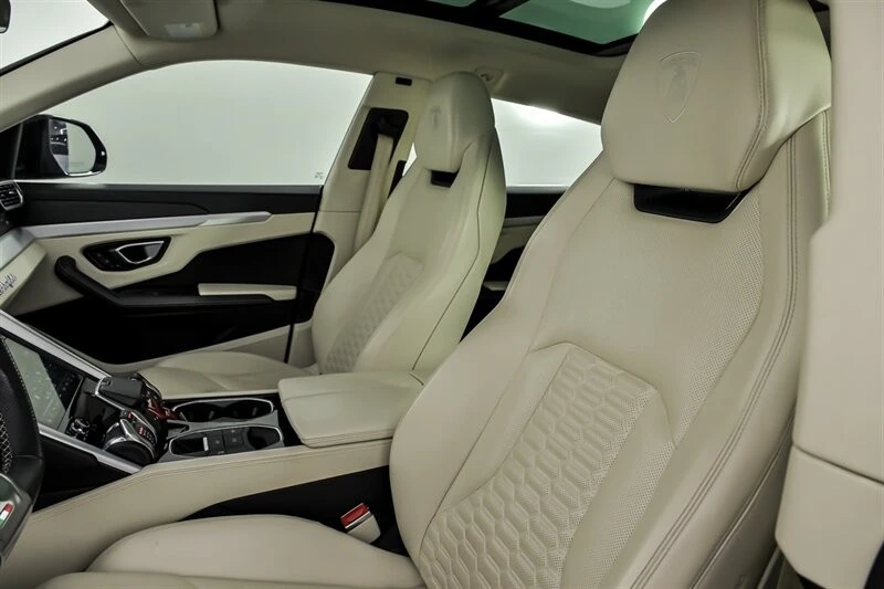 2021 Lamborghini Urus - Image 21 of 21