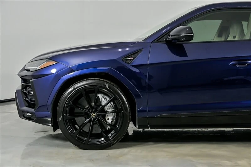 2021 Lamborghini Urus - Image 7 of 21