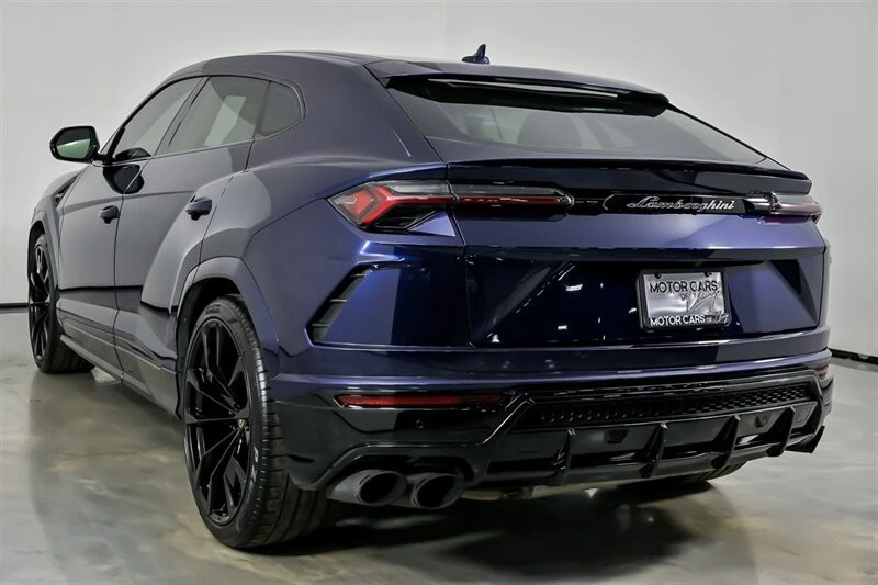 2021 Lamborghini Urus - Image 10 of 21