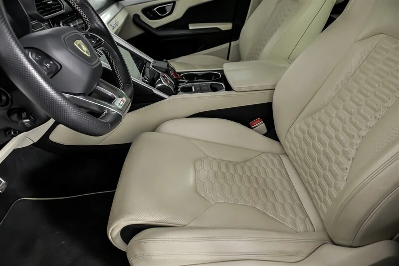 2021 Lamborghini Urus - Image 20 of 21