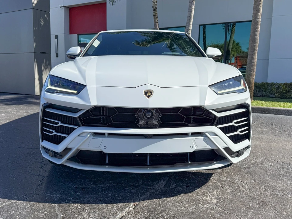 2021 Lamborghini Urus - Image 9 of 21