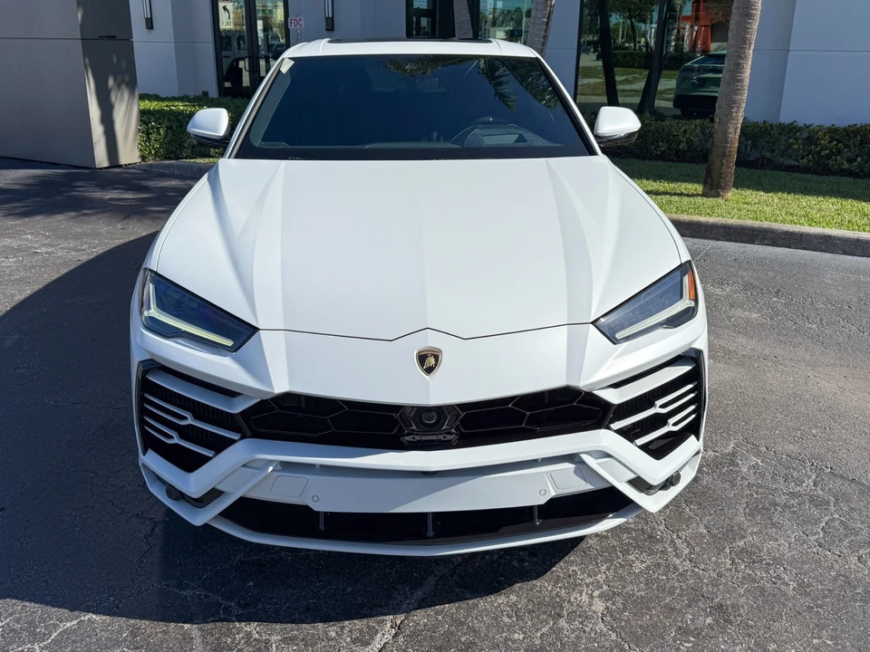 2021 Lamborghini Urus - Image 8 of 21