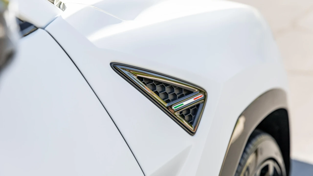 2021 Lamborghini Urus - Image 24 of 31