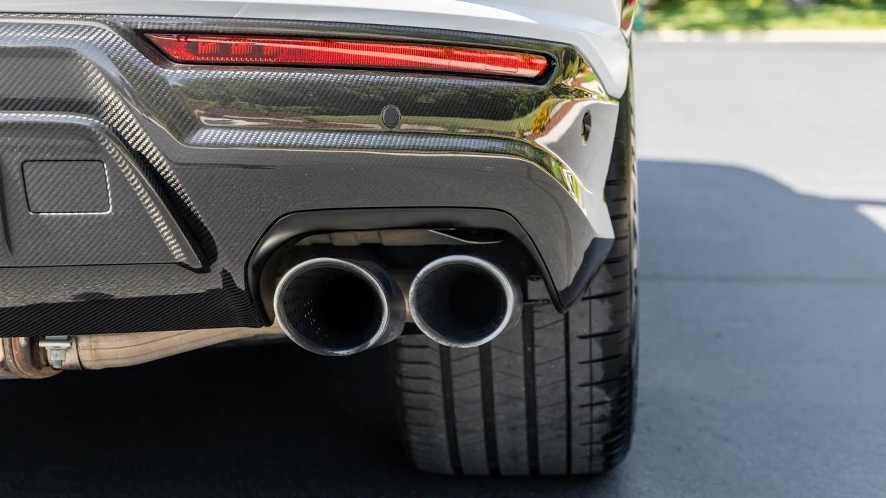 2021 Lamborghini Urus - Image 16 of 31