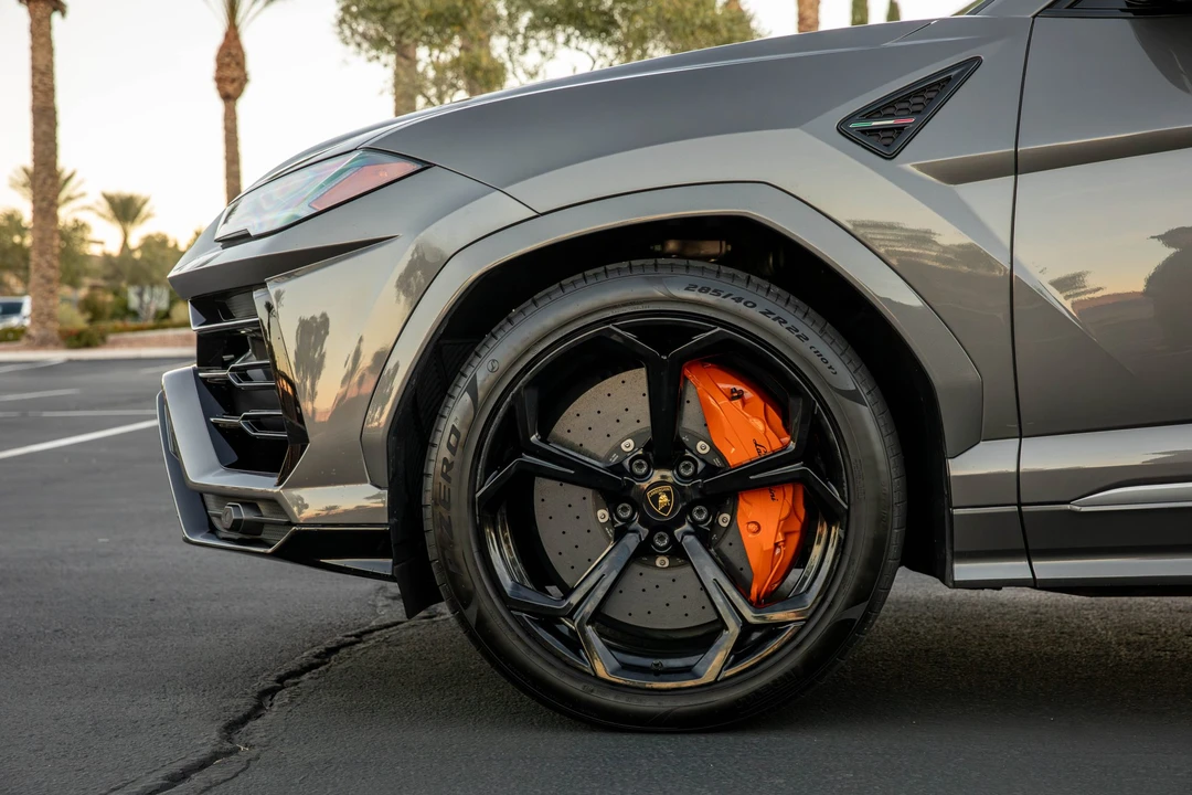 2021 Lamborghini Urus - Image 20 of 31