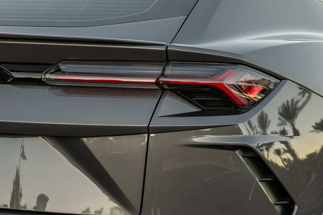 2021 Lamborghini Urus - Image 25 of 31