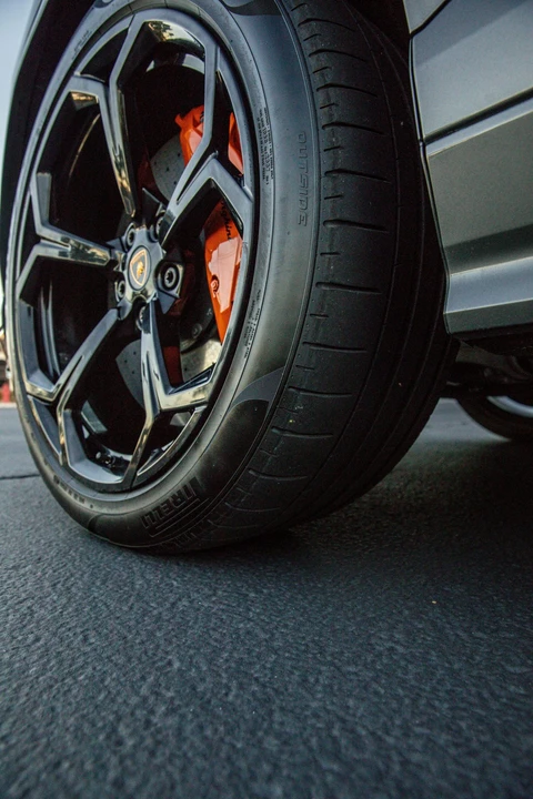 2021 Lamborghini Urus - Image 31 of 31