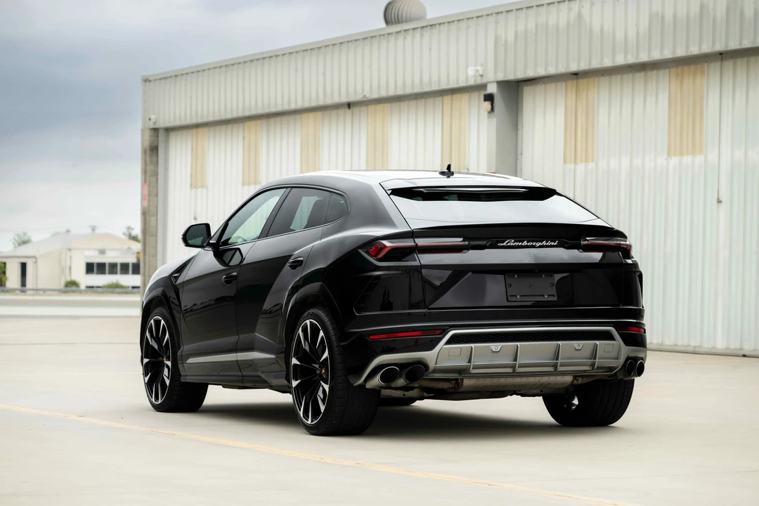 2021 Lamborghini Urus - Image 9 of 31