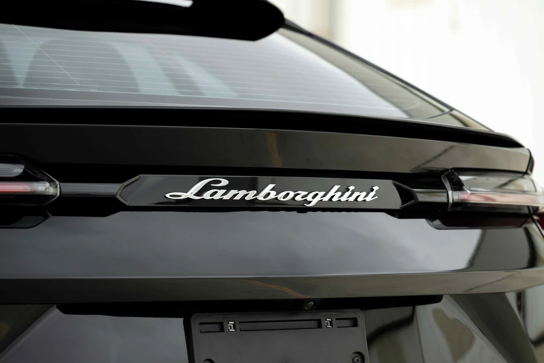 2021 Lamborghini Urus - Image 21 of 31