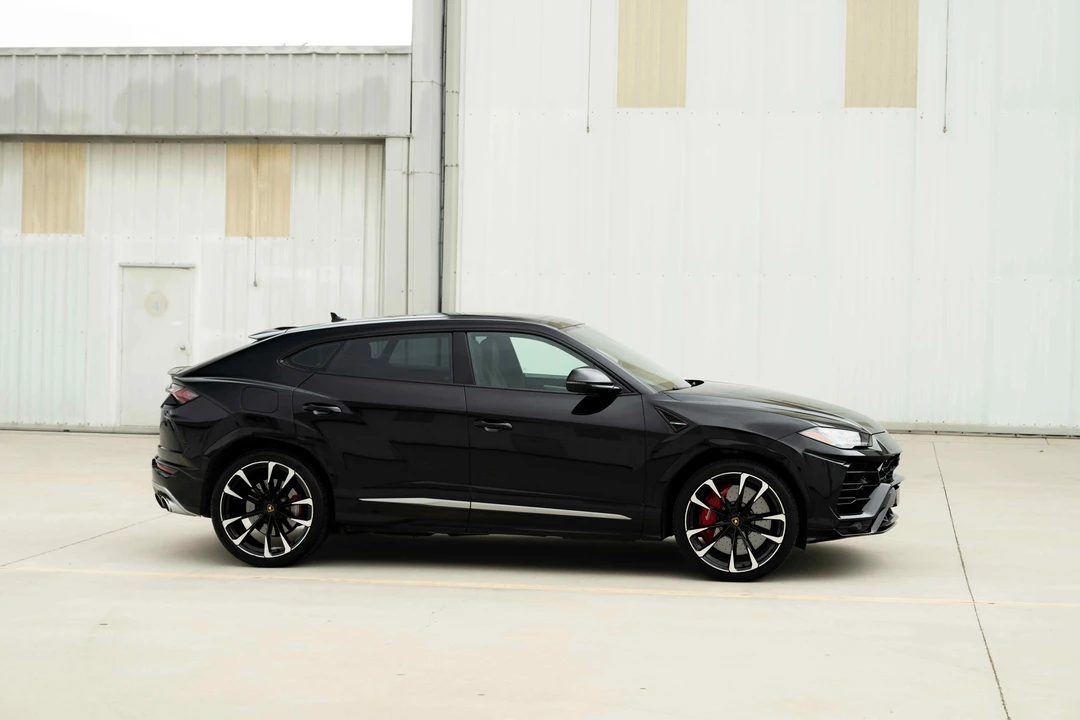 2021 Lamborghini Urus - Image 6 of 31