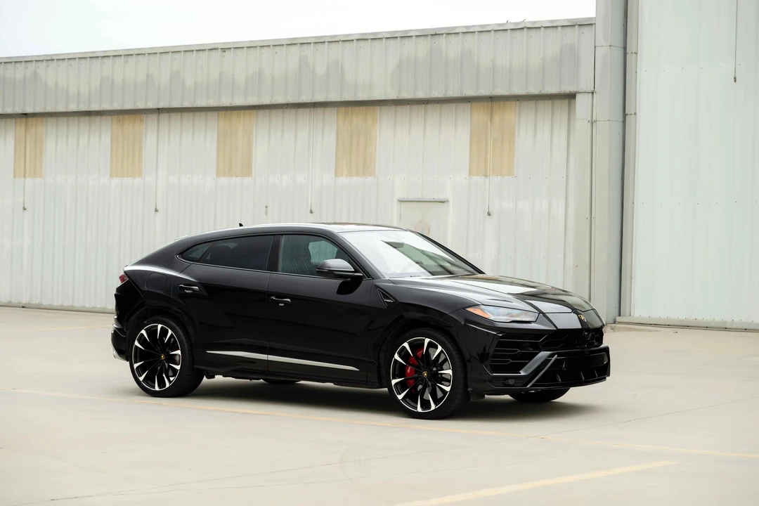 2021 Lamborghini Urus - Image 5 of 31