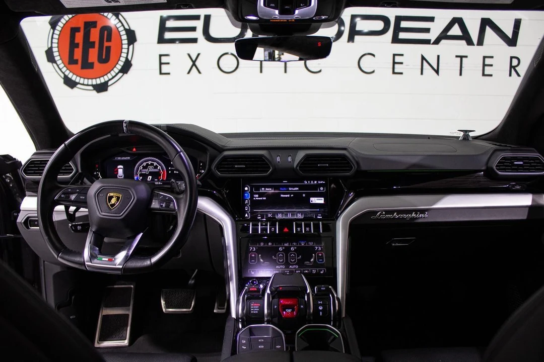 2021 Lamborghini Urus - Image 14 of 21