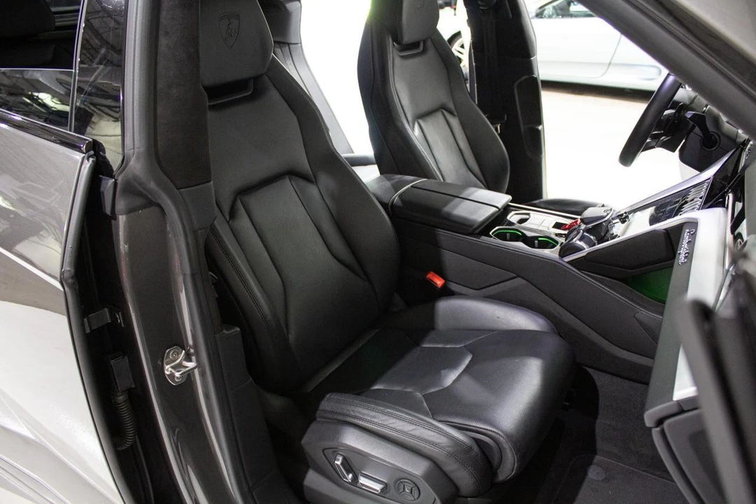 2021 Lamborghini Urus - Image 19 of 21