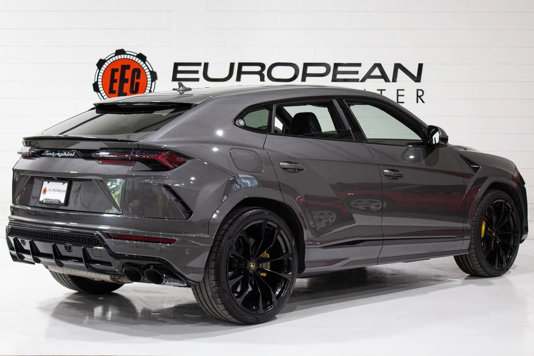 2021 Lamborghini Urus - Image 7 of 21