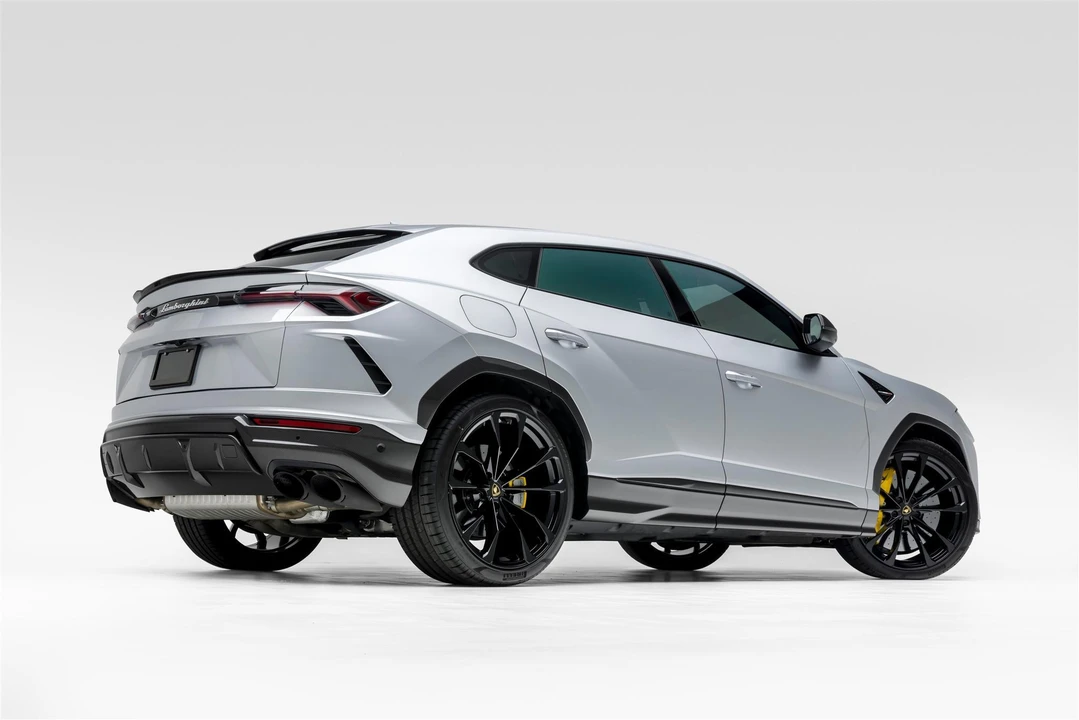 2021 Lamborghini Urus - Image 19 of 31