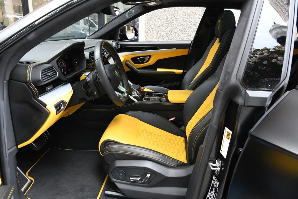 2021 Lamborghini Urus - Image 9 of 12