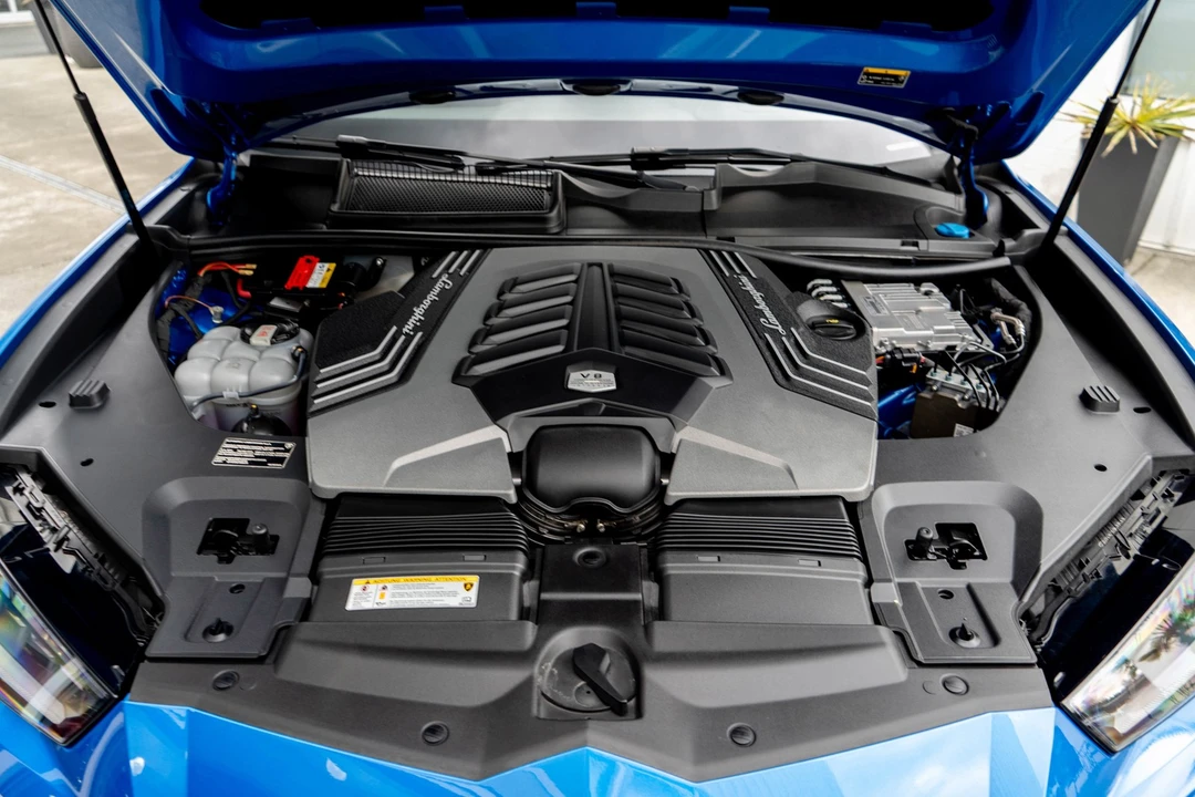 2021 Lamborghini Urus - Image 31 of 31