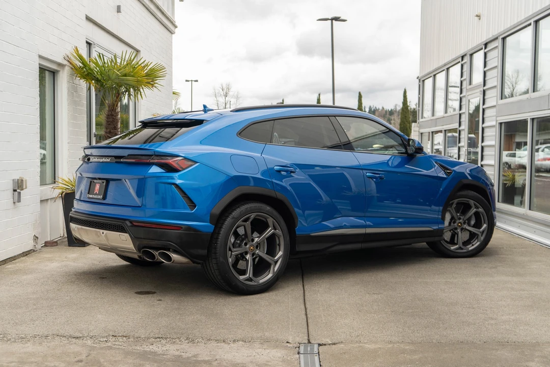 2021 Lamborghini Urus - Image 6 of 31