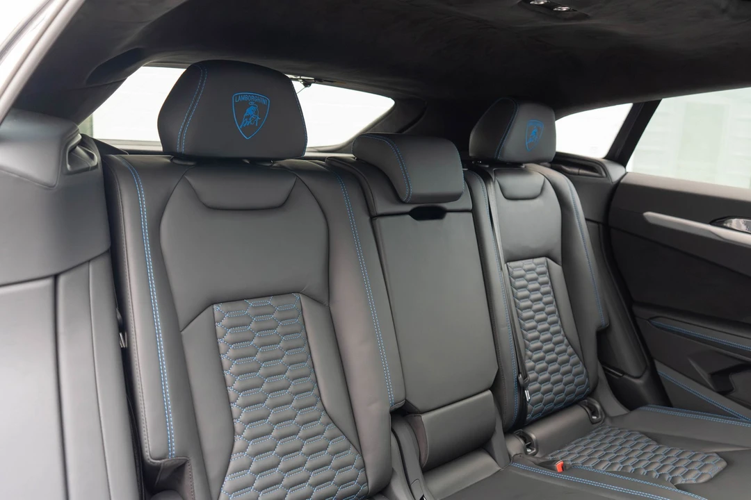 2021 Lamborghini Urus - Image 25 of 31