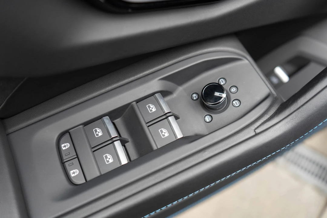 2021 Lamborghini Urus - Image 10 of 31