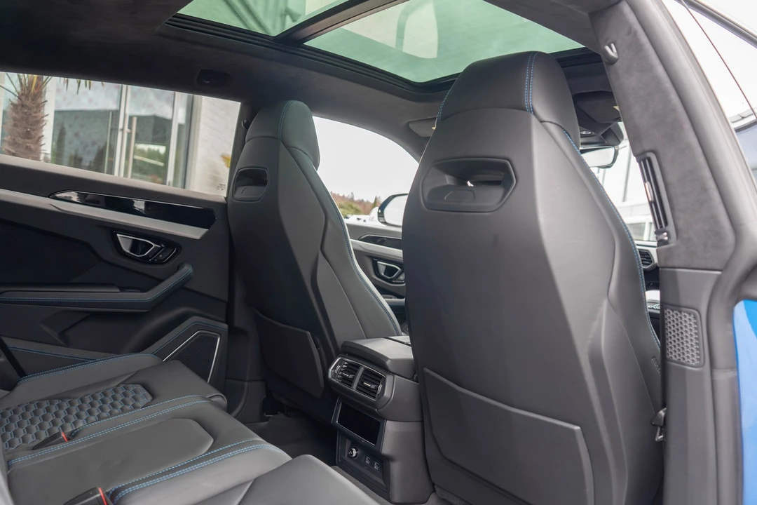 2021 Lamborghini Urus - Image 26 of 31