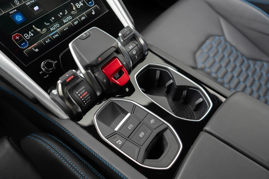 2021 Lamborghini Urus - Image 21 of 31