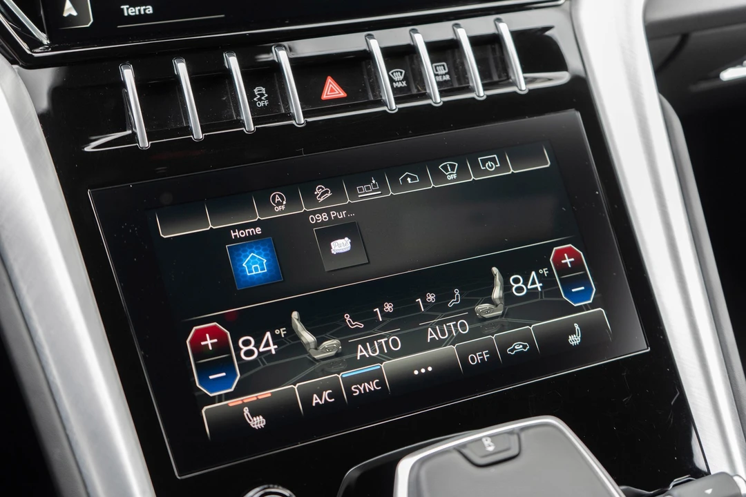 2021 Lamborghini Urus - Image 20 of 31