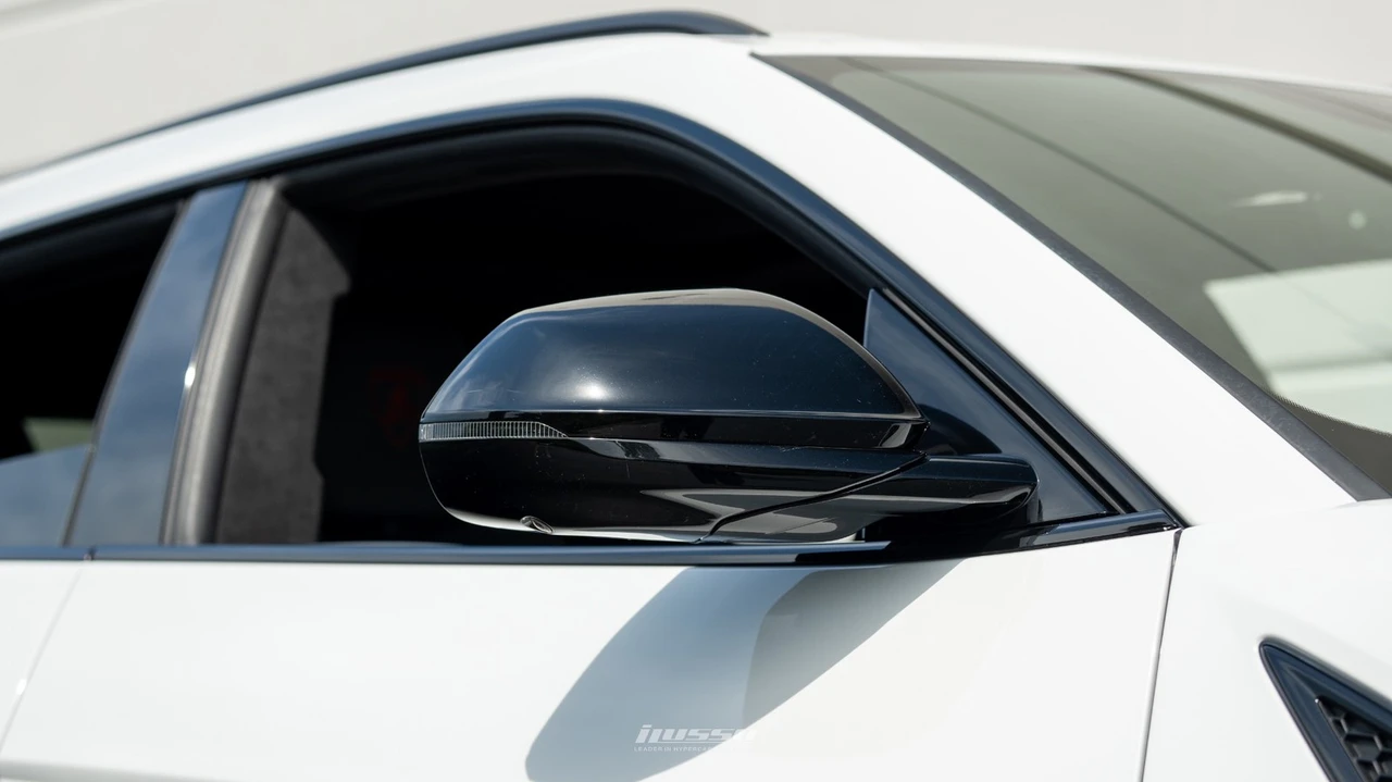 2021 Lamborghini Urus - Image 4 of 31