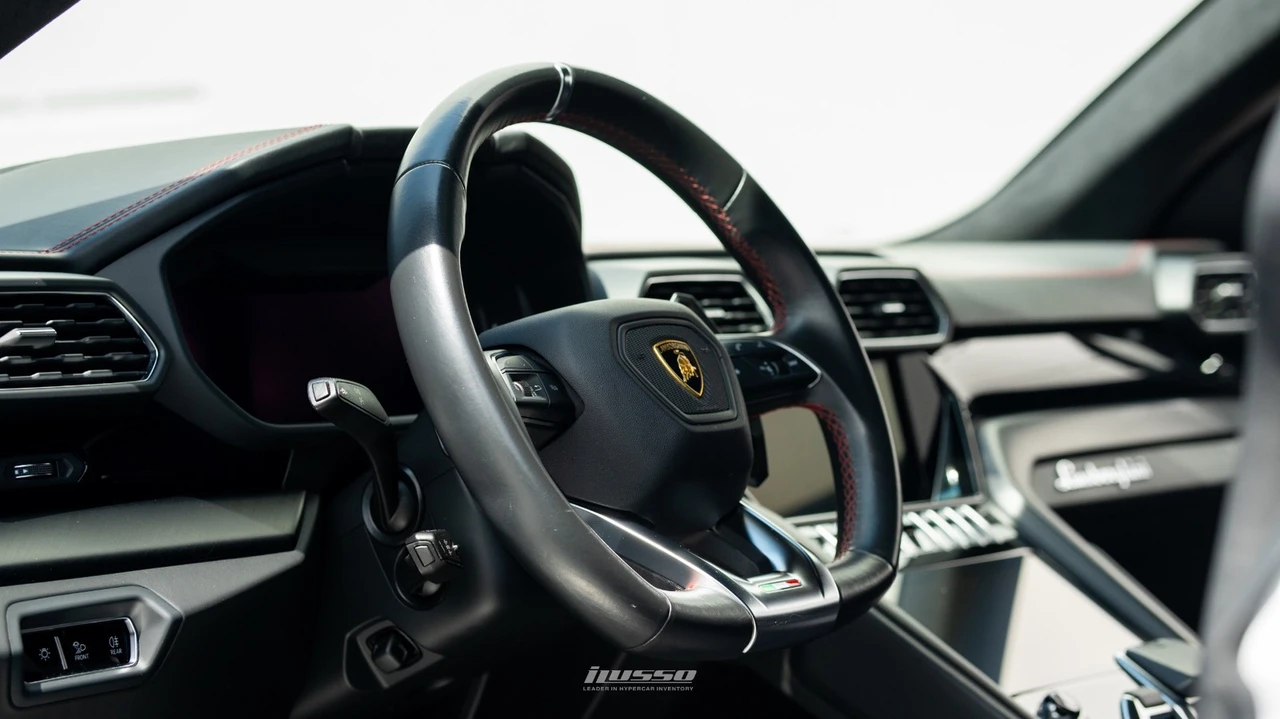 2021 Lamborghini Urus - Image 26 of 31