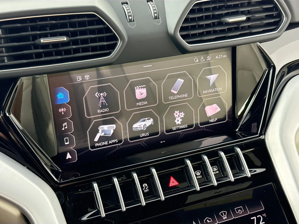 2021 Lamborghini Urus - Image 15 of 31